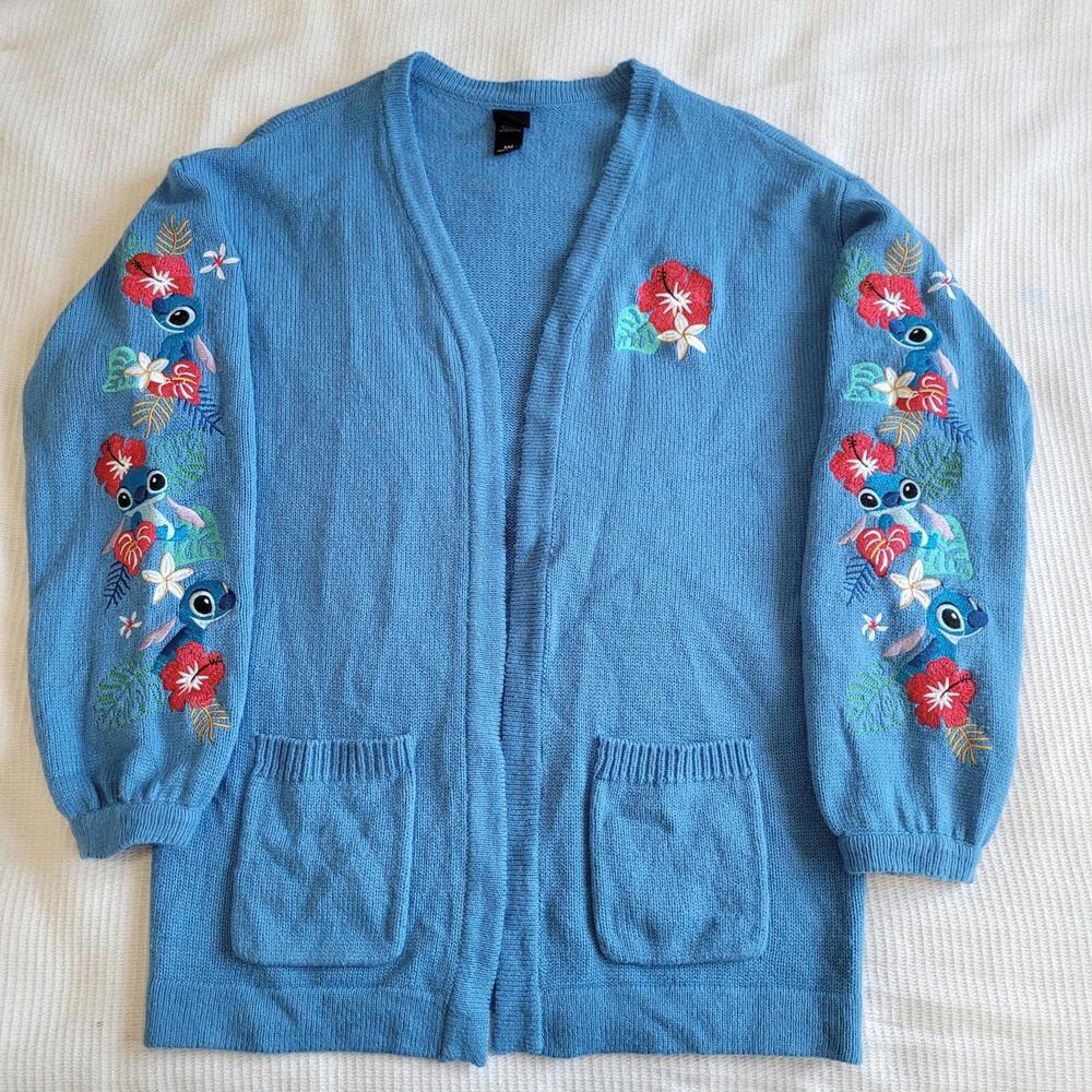 Lilo & Stitch Women's Small Cardigan Sweater Disney  Blue Hawaiian Tropical Knit